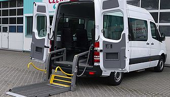 AMF Rollstuhl Lift Mietliegewagen Mercedes-Benz Sprinter Automatik